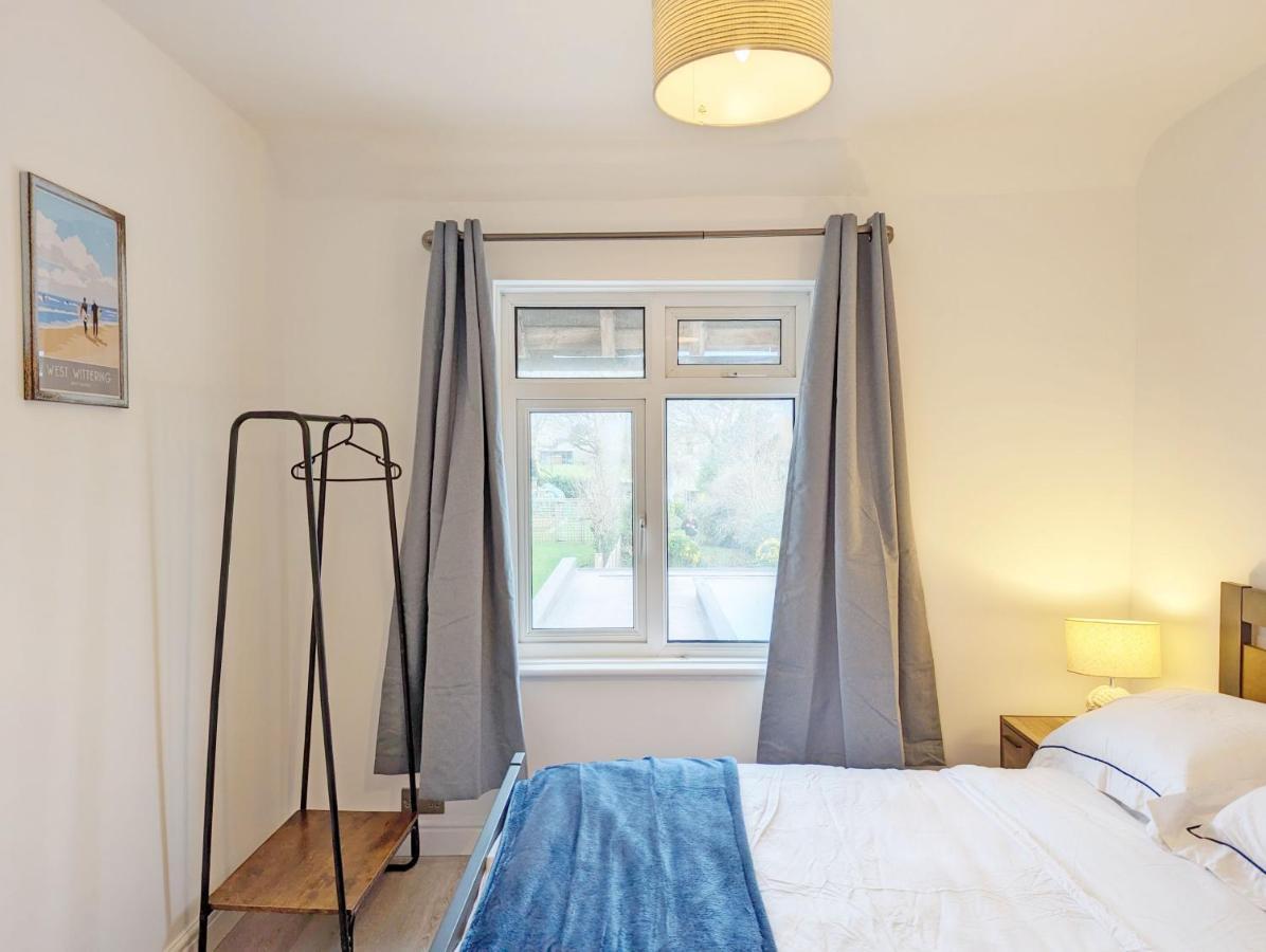 Malthouse Cottage เวสต์วิทเทอริง ภายนอก รูปภาพ